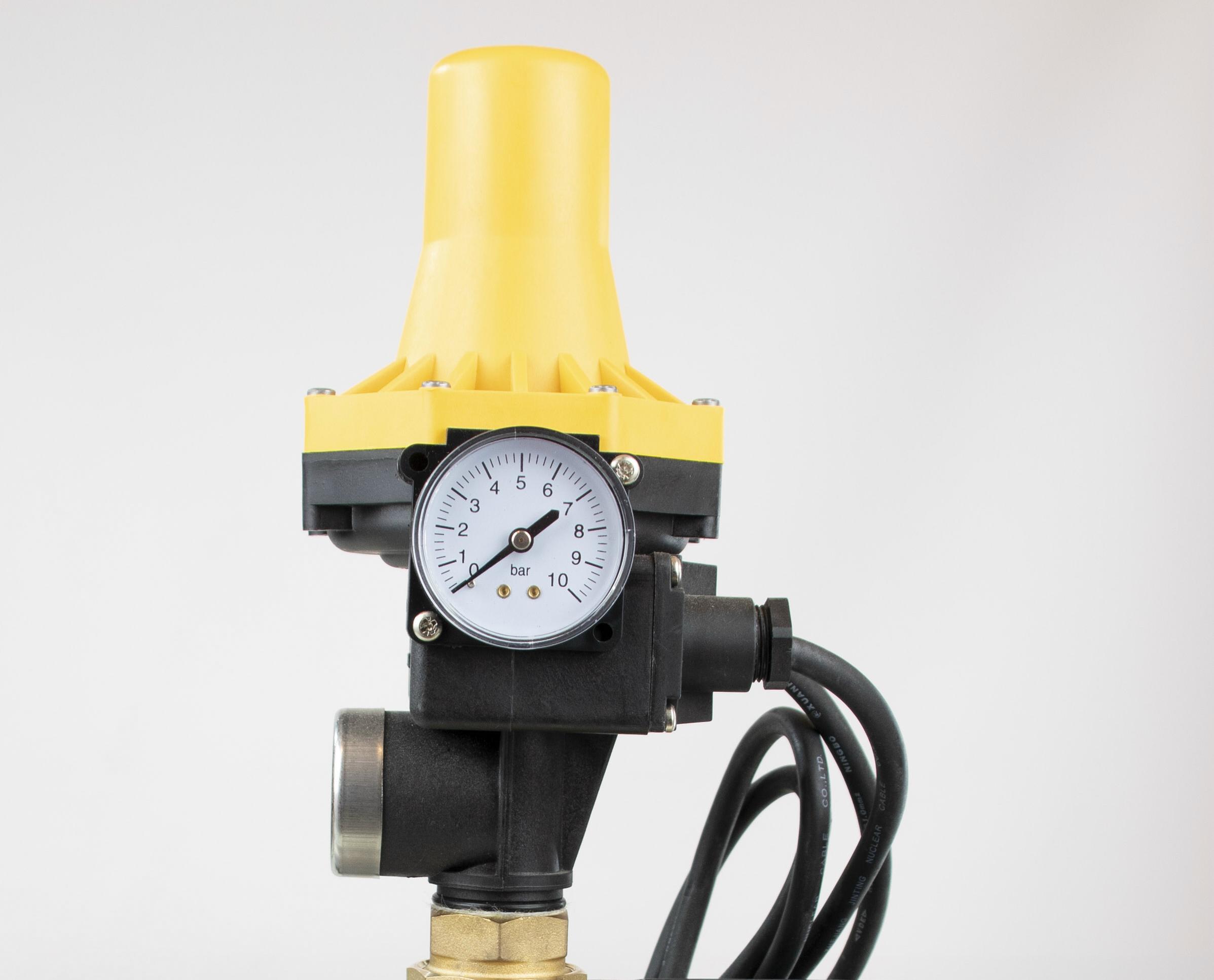 Pumpensteuerung Aqatronic für Kessel Regenwasserpumpenanlage AQABULL