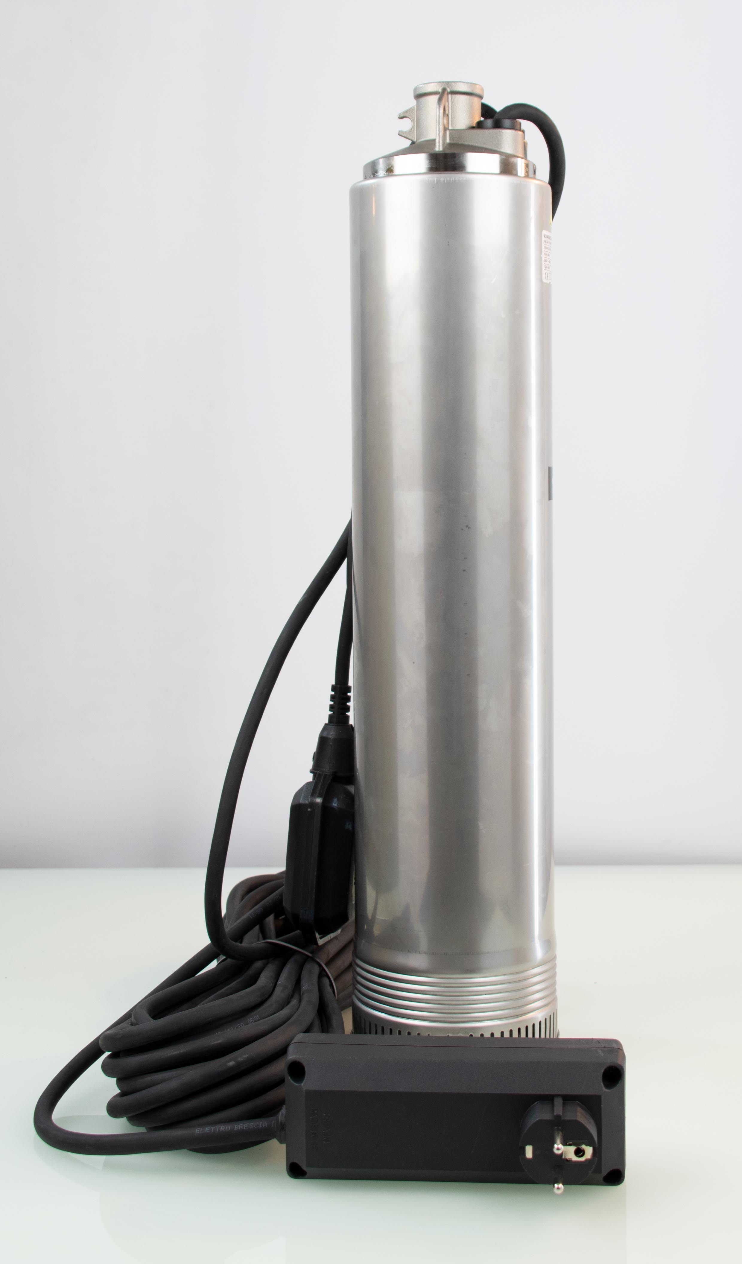 Edelstahl Drucktauchpumpe Acuaria07S 6 MA CCE, ø125mm