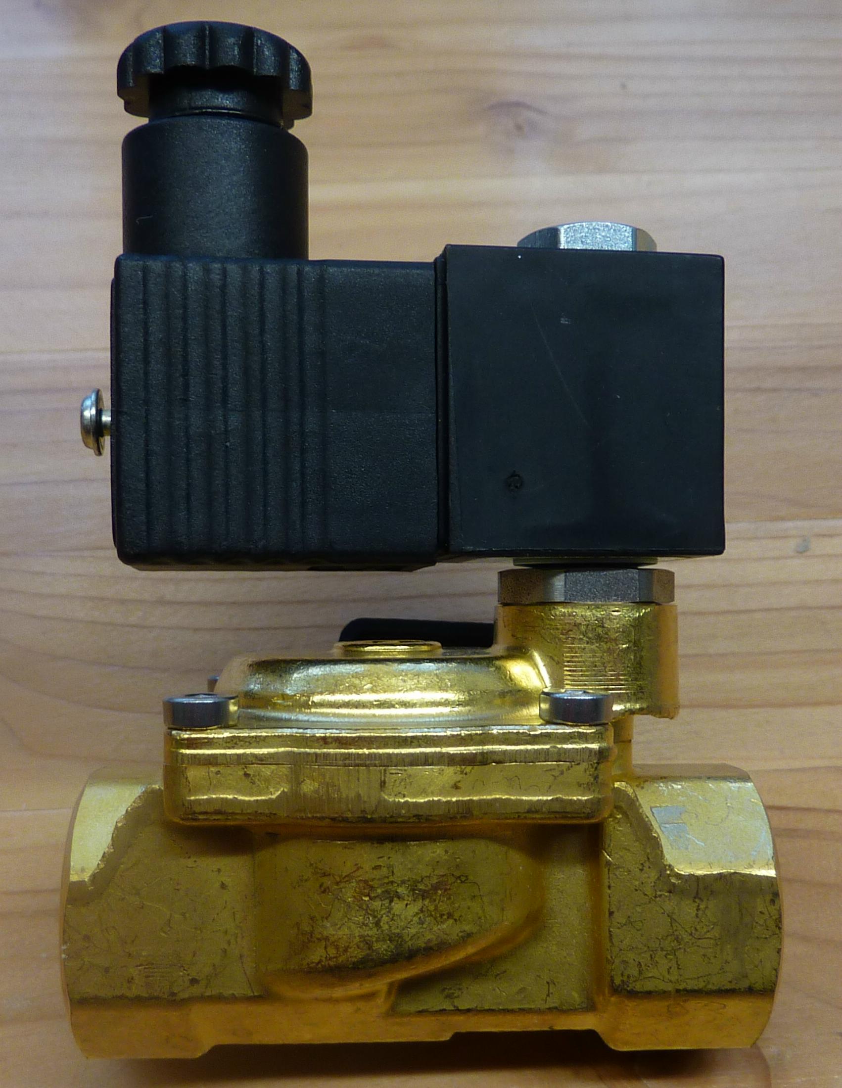 Magnetventil 1/2" aus Messing 24V, DC mit 1/2" Innengewinde