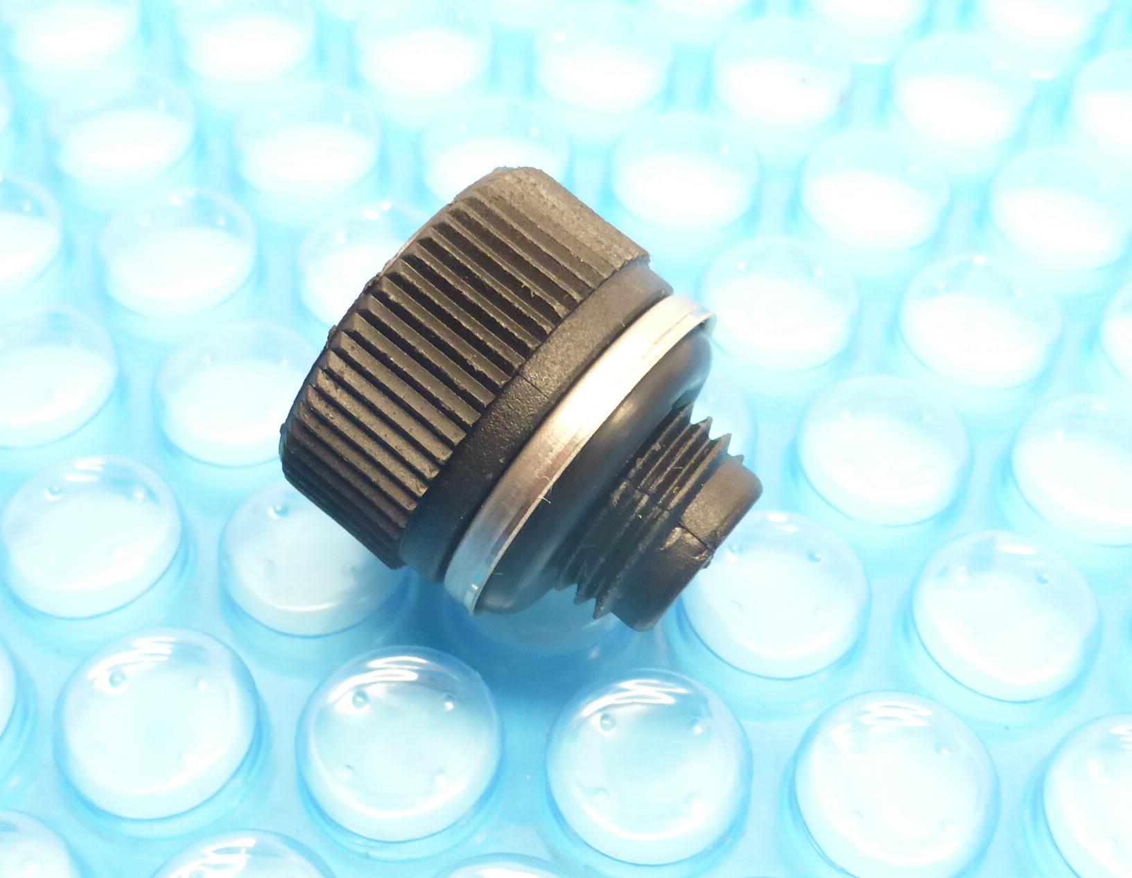 Verschlussschraube, Ablassschraube mit Metallfassung und O-Ring für Espa Delta Pumpe