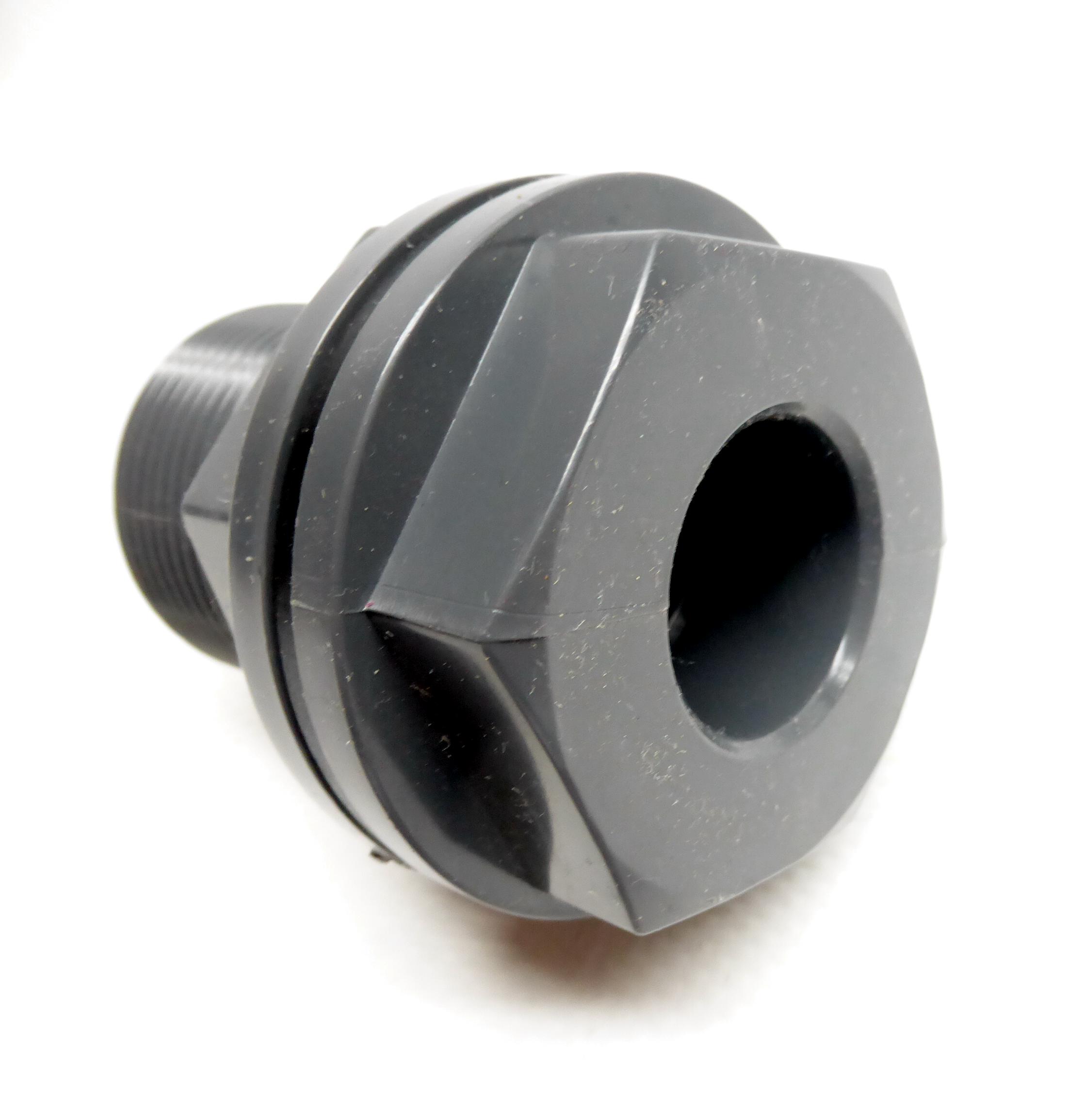 PVC-Tankdurchführung 5/4 Zoll AG mit beidseitig Klebemuffe 322 mm