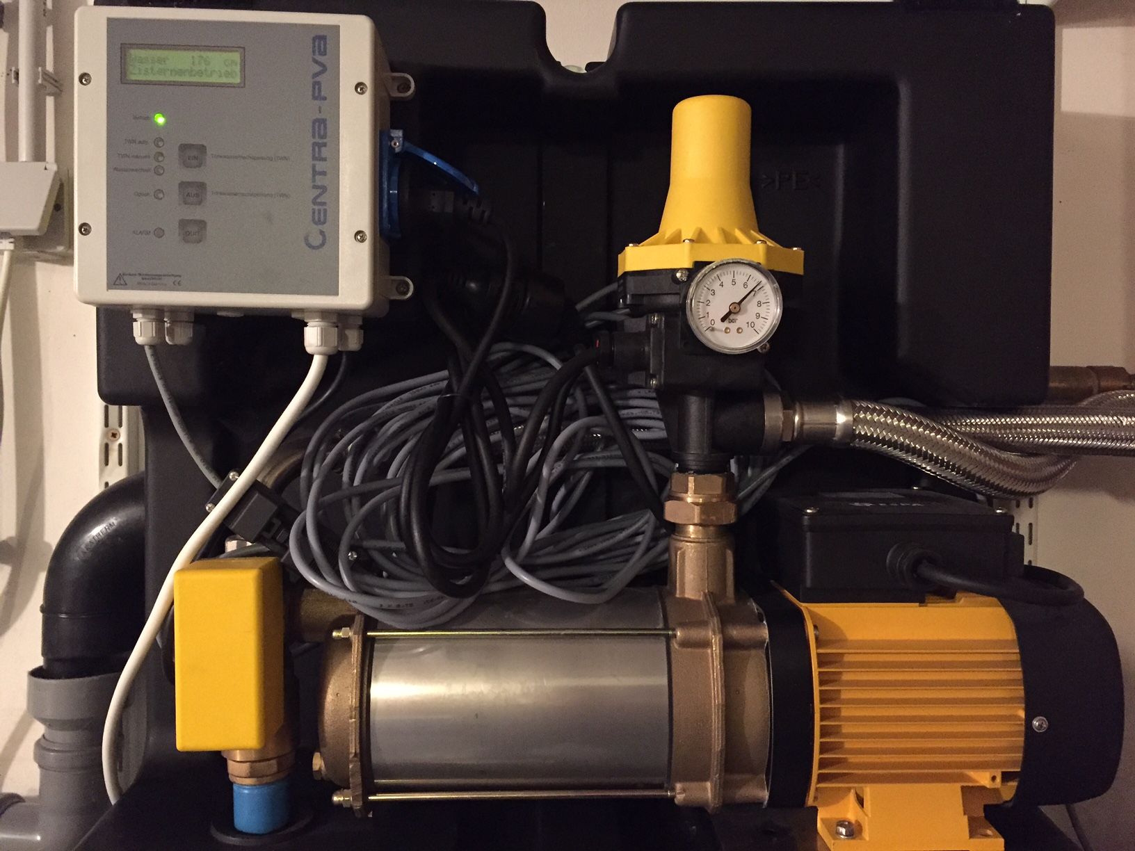 Raincenter Basic, Comfort, Tacomat C mit Aspri 15 und KIT 02 Innenansicht