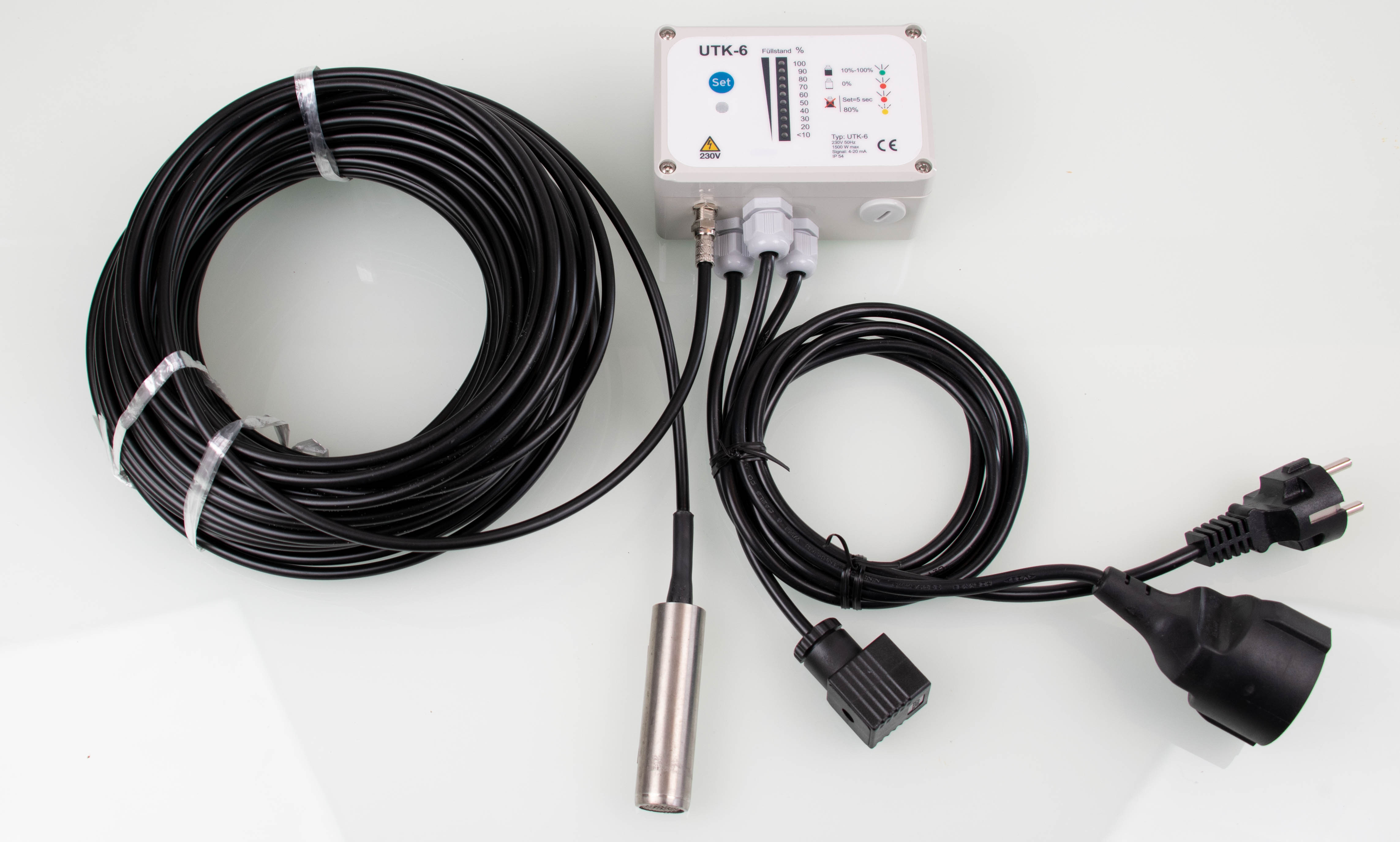 Steuergerät zur Steuerung von Regenwasser-Nutzungsanlagen UTK-6