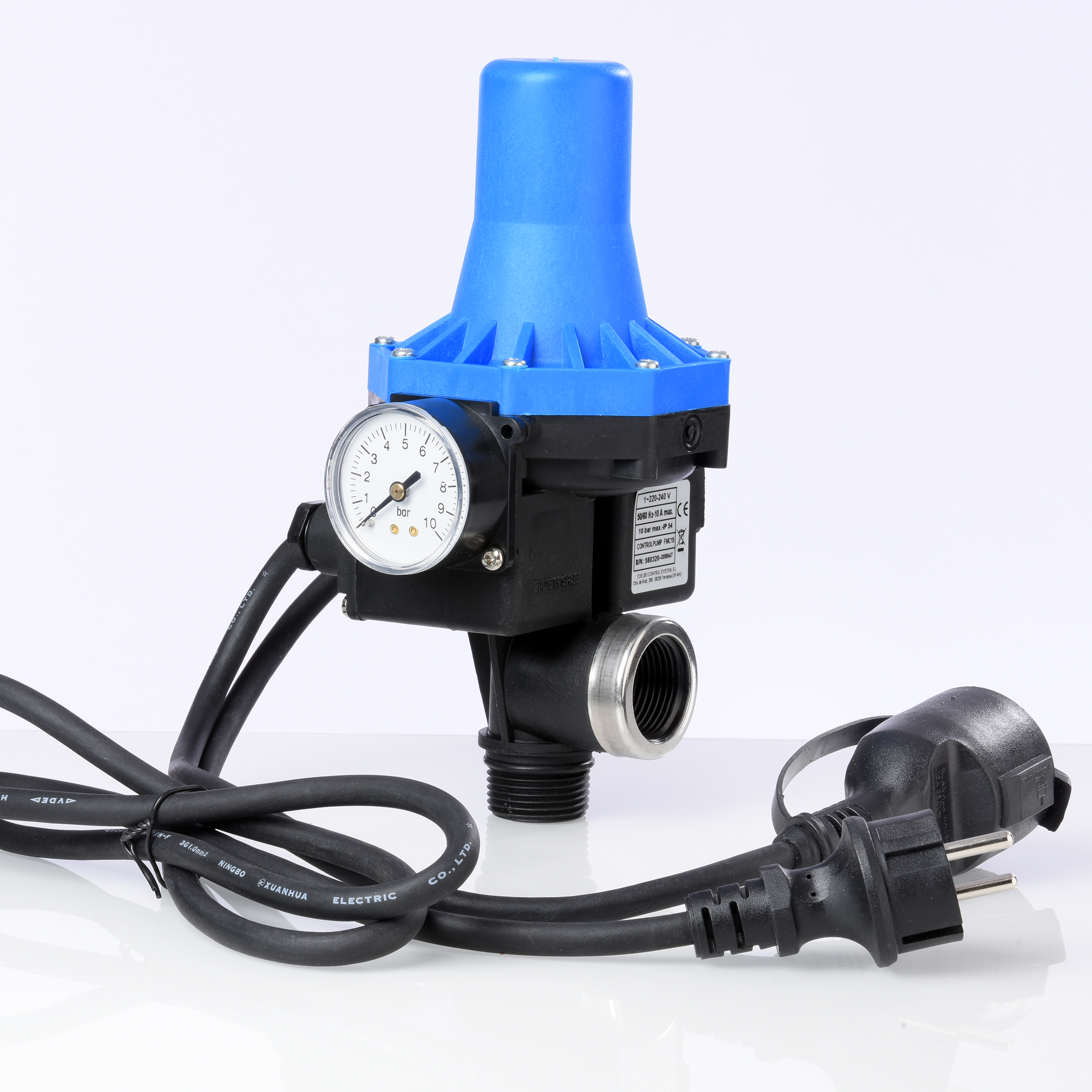 KIT02-_blau_Anschluss_rechts Druckregler KIT02-4 mit blauem Deckel/Hut und Manometer, Druckanschluss rechts