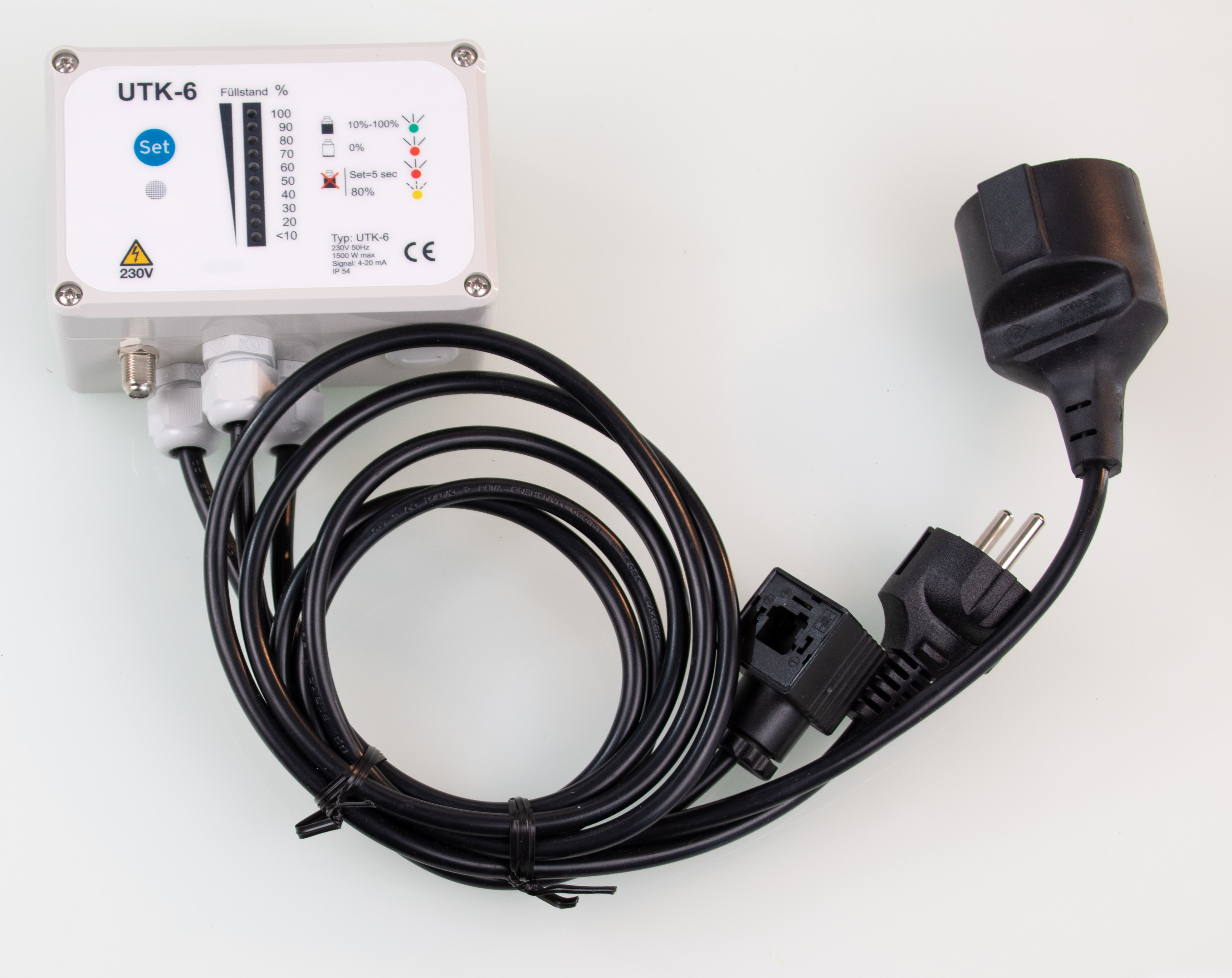 Steuergerät zur Steuerung von Regenwasser-Nutzungsanlagen UTK-6