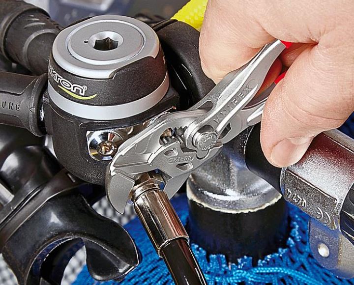 Zangenschlüssel vernickelt L=150 mm, Schnelleinstellung per Knopfdruck