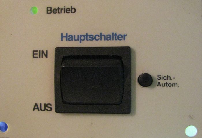 Hauptschalter ohne Ziffer auf dem Wippe für Nachspeisemodul TEO, Tacomat, Regenmanager RMO