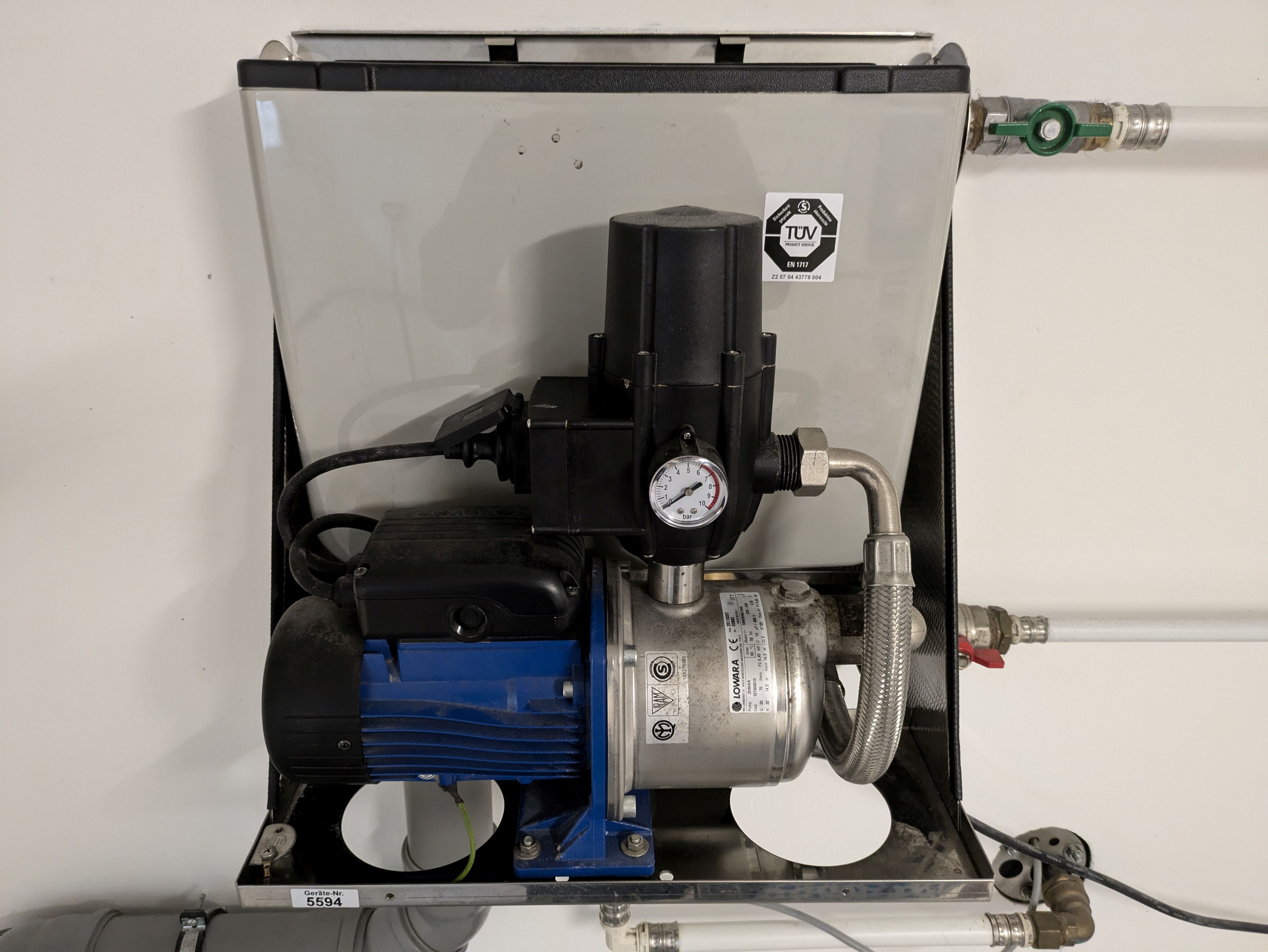 Beispiel: alte Pumpe mit blauem Motor für OPTIMA