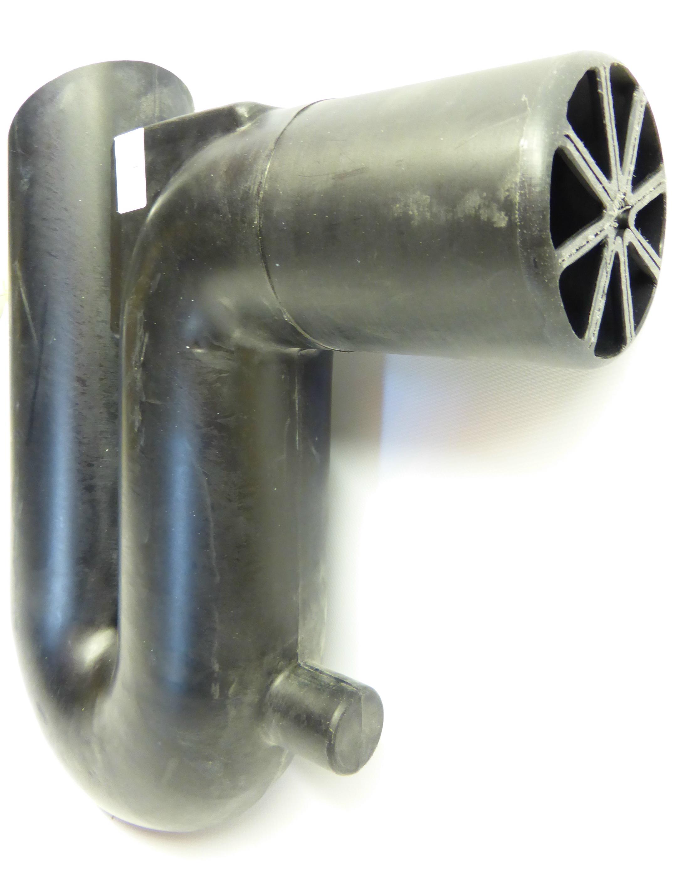 Überlaufsiphon für Rohre DN110 (DN100) mit Kleintierschutz aus Kunststoff der Überlaufsiphon aus Polyethylen (PE) für Rohre DN110 (DN100) mit Kleintierschutz. Neben dem Vorfilter, dem beruhigten Zulauf und der schwimmenden Entnahme, ist das Siphon die vie