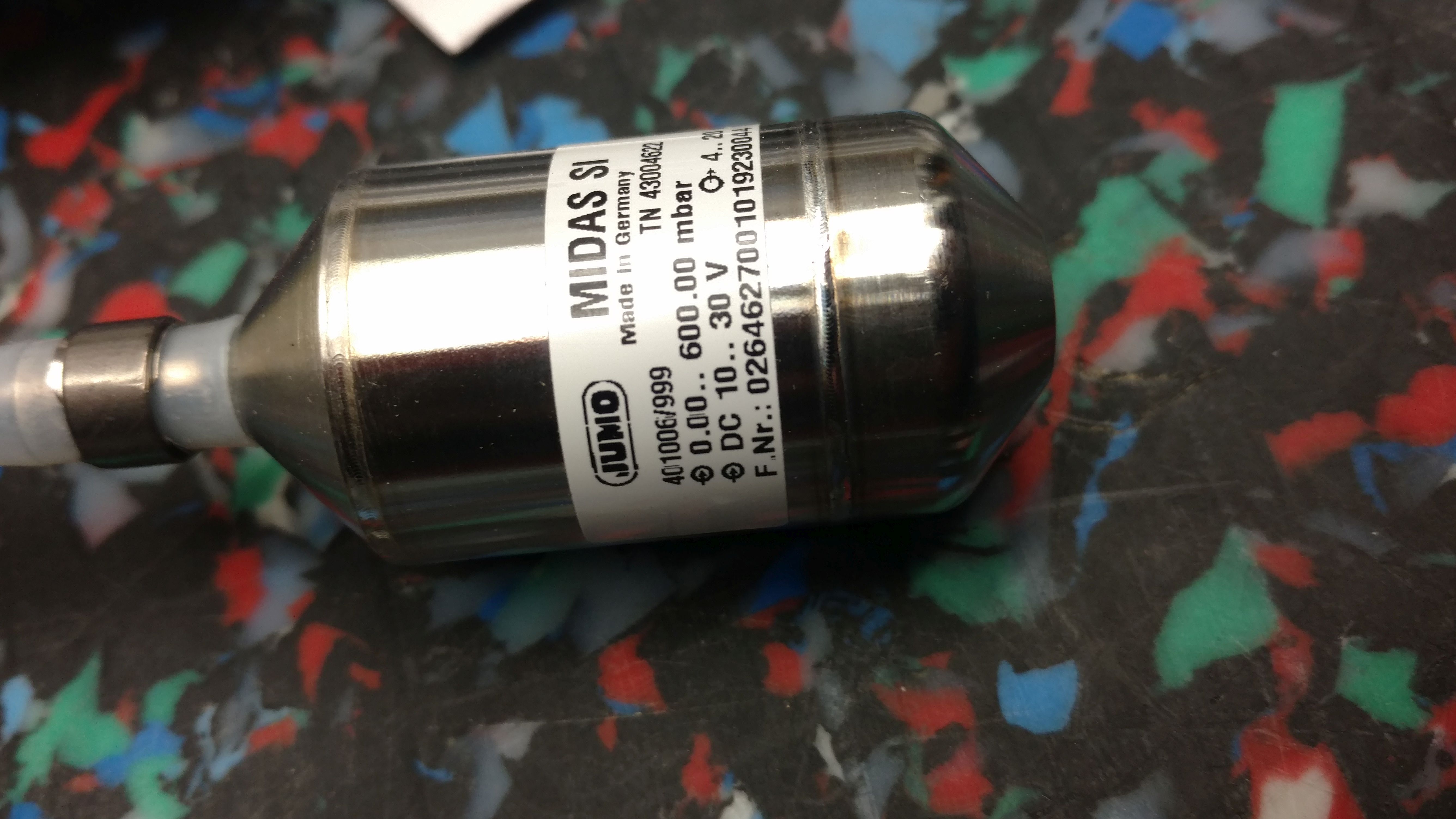 Neuer Sensor mit der Bezeichnung des Sensor Midas SI der Herstellerfirma JUMO