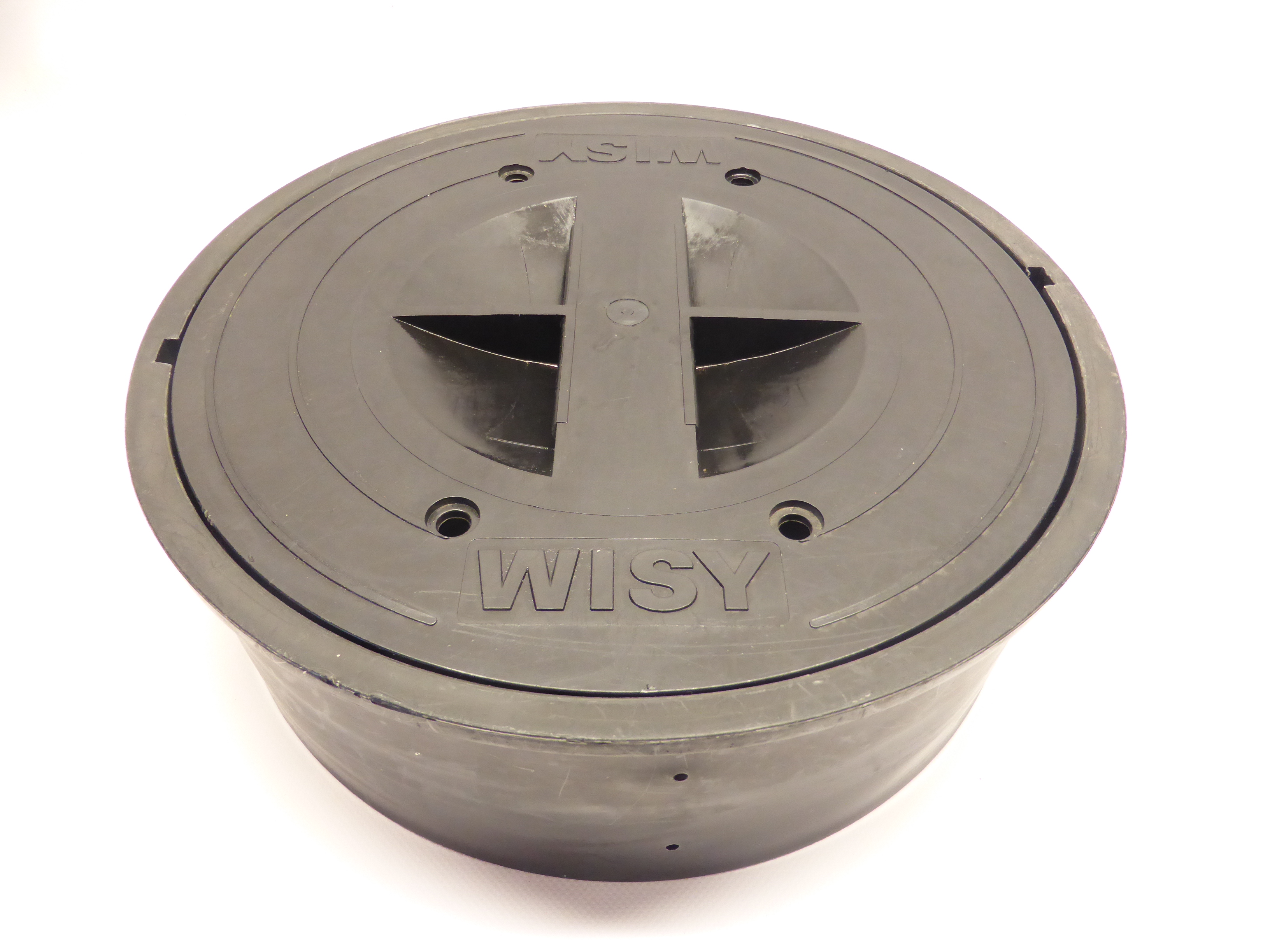 Filterdeckel montiert im Abschlussring passend bei Wirbel-Fein-Filter WFF100 und WFF150 mit Schachtdurchmesser Ø300 mm (neue Ausfühung ab 2000).