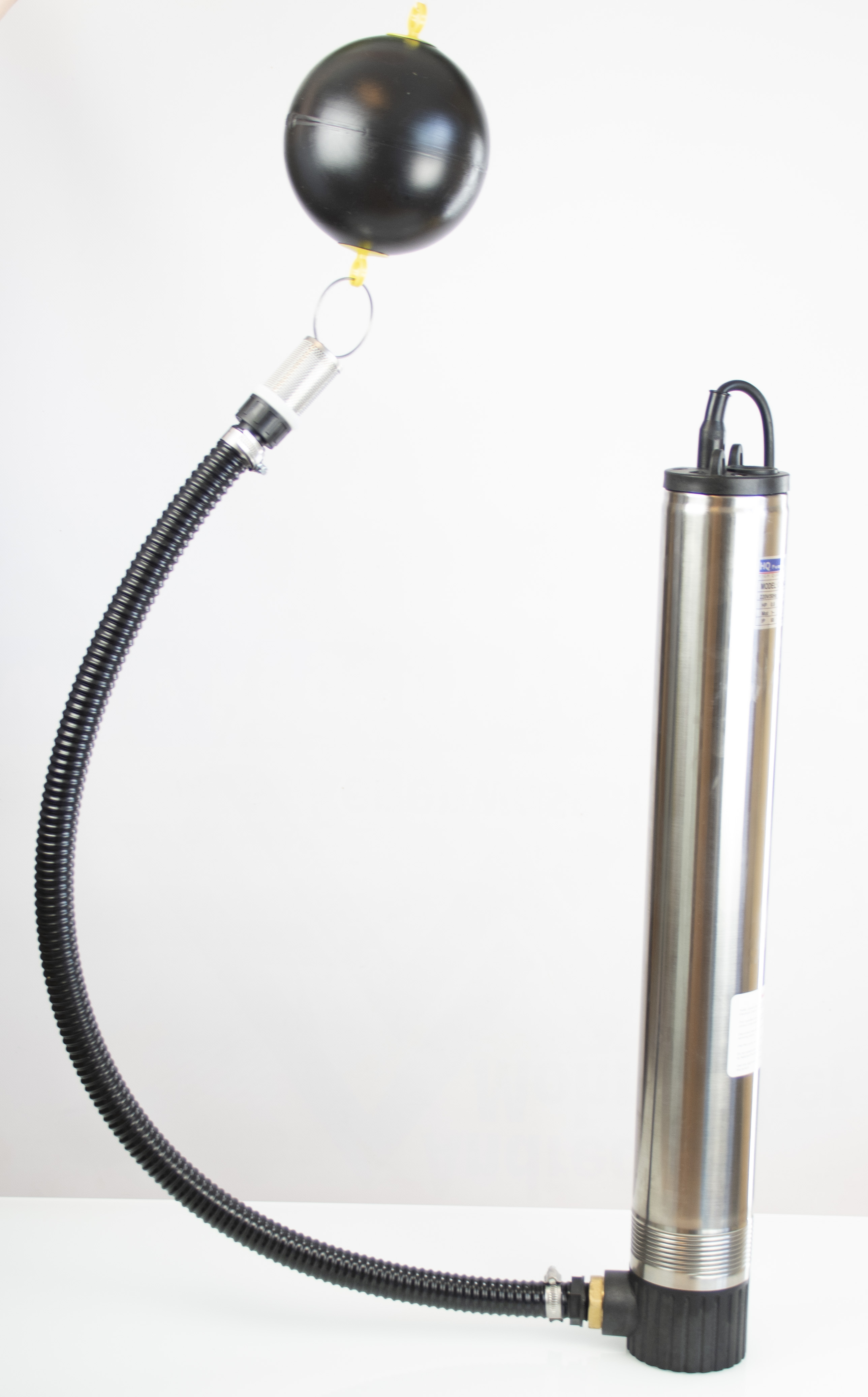 Schwimmende Entnahme 1" für Unterwasserdruckpump mít Seiher und Schwimmkugel.
